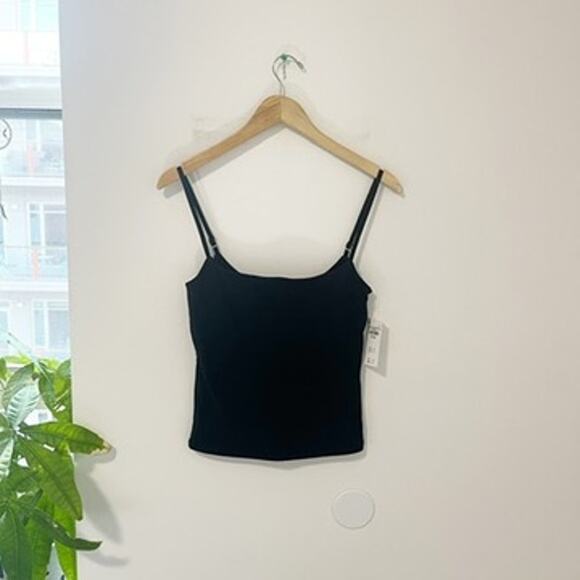 NEW Abercrombie & Fitch Black Bra Free Camisole Tank Size Medium - Picture 1 of 7